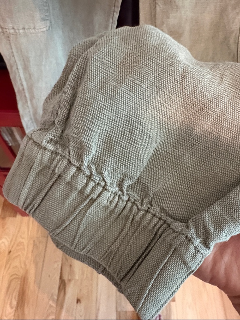 C&C California Women’s Light Olive Cargo Joggers - Picture 3 of 5
